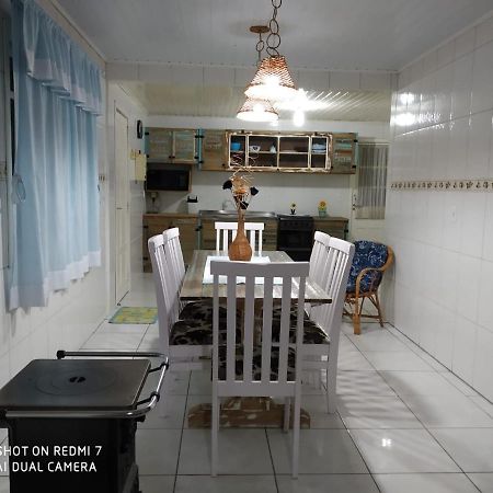 Casa Karina Villa อูรูบิซิ ภายนอก รูปภาพ